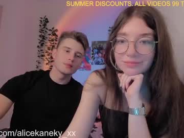 latina cam couple alicekaneky_xx image #1737175