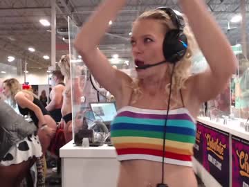latina cam girl laceycoffeegirl image #401601