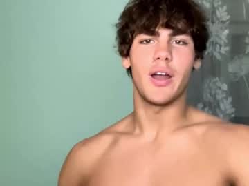latina cam man harryking1 image #4727795