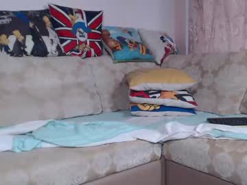 latina cam couple simoncouple1 image #2049035
