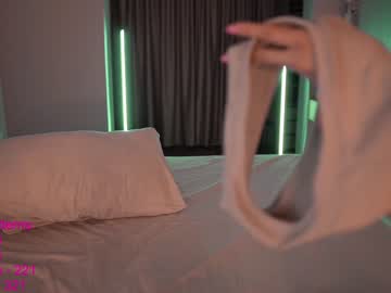 latina cam girl lindamei image #1616221
