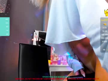 latina cam girl mikki_blush image #1017060