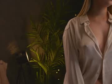 latina cam girl fly_fairy image #2220286