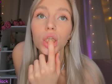 latina cam girl annbarby image #952857