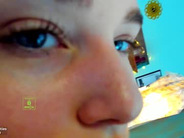 latina cam girl demurelixir image #2323686