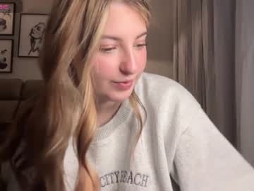 latina cam girl fantasyella image #3560891