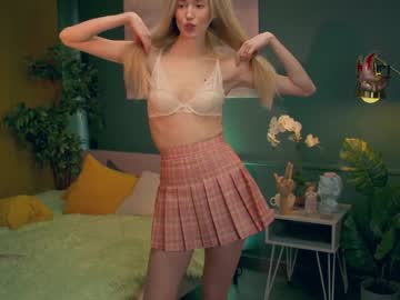 latina cam girl lolly_bella_ image #226371