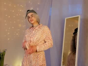 latina cam girl peggy_blonde image #4637157