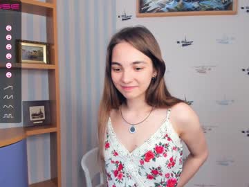 latina cam girl shy_media image #2897711