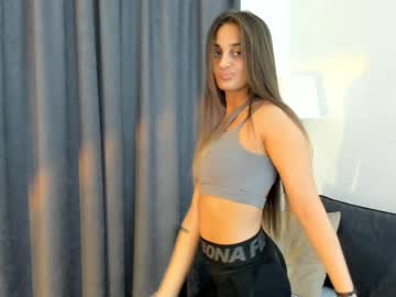 latina cam girl czamabech image #4448981
