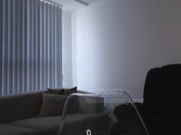 latina cam girl itsssssssme_lana image #3166952