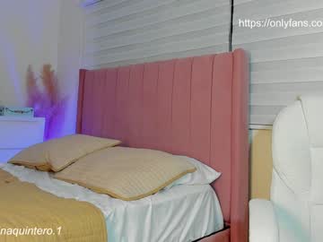 latina cam girl veroniqe_lounge image #2510002