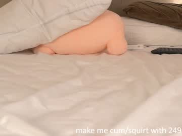 latina cam girl dovia image #3520501