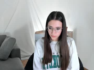 latina cam girl maidabunton image #4275868