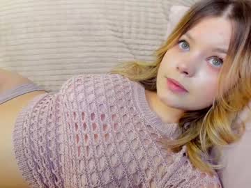 latina cam girl dianaholiday image #3867896