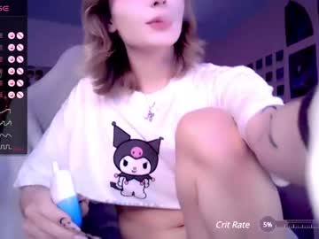 latina cam girl _b_a_n_s_h_e_e_ image #3894717