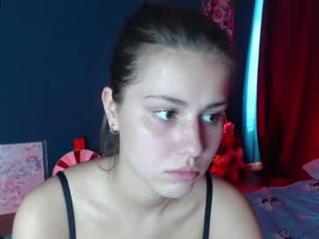 latina cam girl aliciaalvarez image #815155