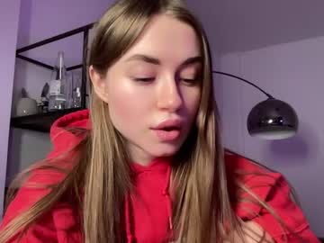 latina cam girl strawberryjamx image #2319343
