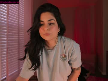 latina cam girl doubedeesarai image #4152347