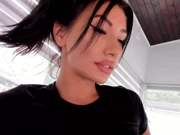 latina cam girl miss_diamond__ image #1446779