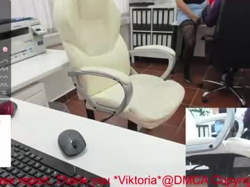 latina cam couple milf_viktoria image #3509225