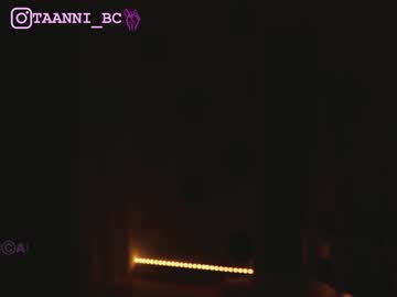 latina cam girl taanni_bc image #4019633