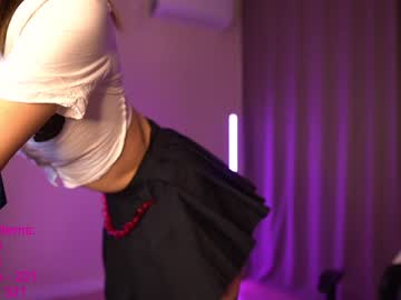 latina cam girl lindamei image #299696