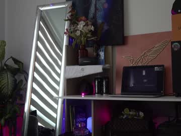 latina cam girl beyllove_d image #2536666
