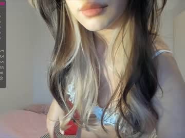 latina cam girl deniseone image #2279382