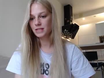 latina cam girl magic_couple13 image #1394160
