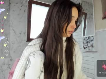 latina cam girl sassyt33n image #4144444