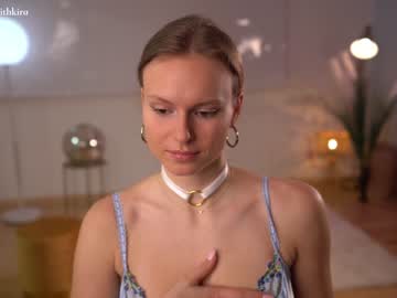 latina cam girl chillwithkira image #2582976