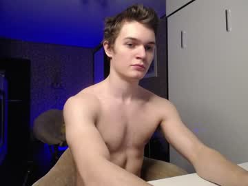 latina cam man cumzan_ image #2302444