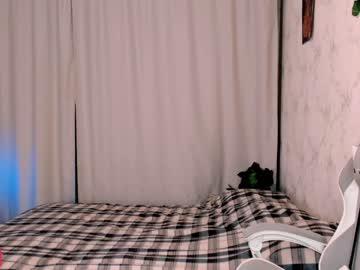 latina cam girl ohvivian image #3931129