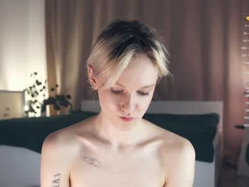 latina cam girl lili_summer image #4444108
