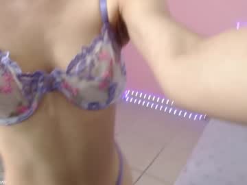 latina cam girl little_effy18 image #956162
