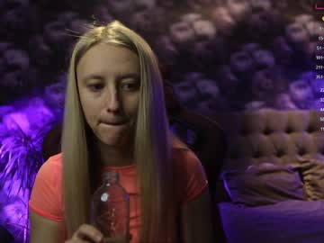 latina cam girl angeellina image #2576106