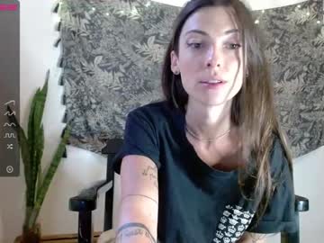 latina cam girl one_more_cum image #2097225