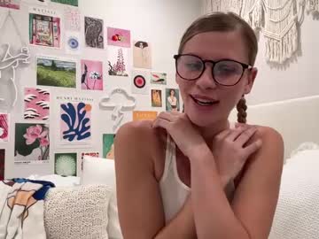 latina cam girl babykittykat444 image #4310335