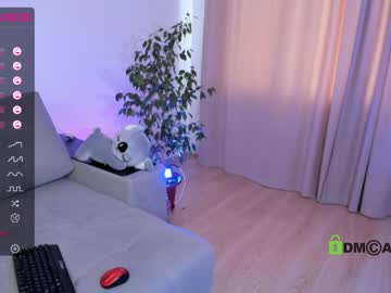 latina cam girl lonelyflowerr image #3225515