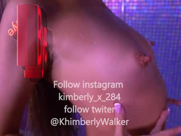 latina cam girl queenafina image #1434438