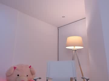 latina cam girl naivebby01 image #633079