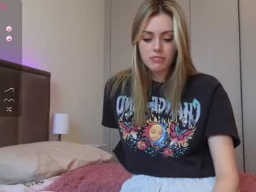 latina cam girl sky_magic image #4518750