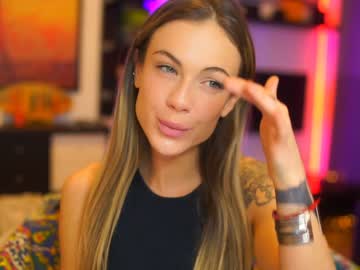 latina cam girl melodymate image #611038