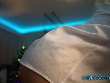 latina cam girl aalliss image #530571