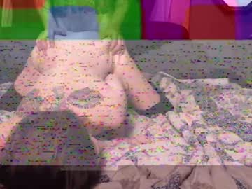 latina cam couple honeyand_thebear image #1422080