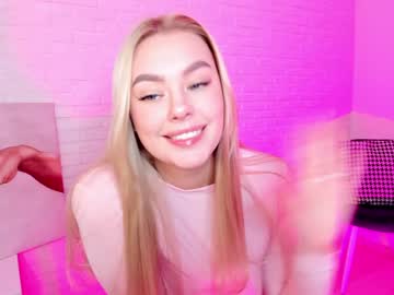latina cam girl 8a8y_nura image #589374
