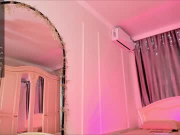 latina cam girl mia_mei_ image #4038827