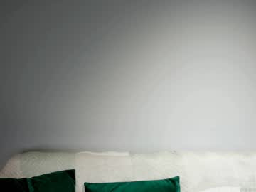 latina cam girl aria_diaz image #3004594