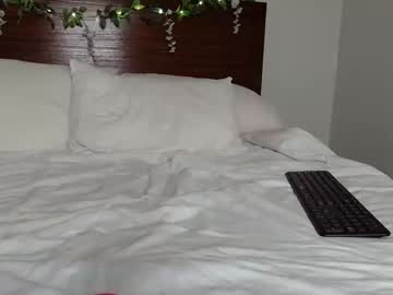latina cam girl iris_the_squirter image #4642332
